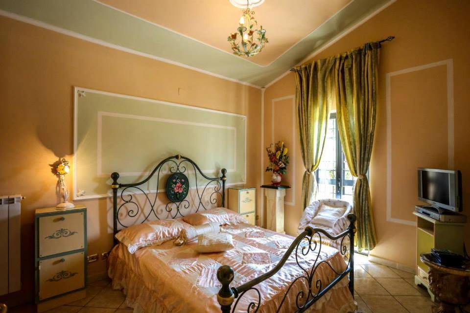 Villa Paradise Resort Gallicano nel Lazio Екстериор снимка