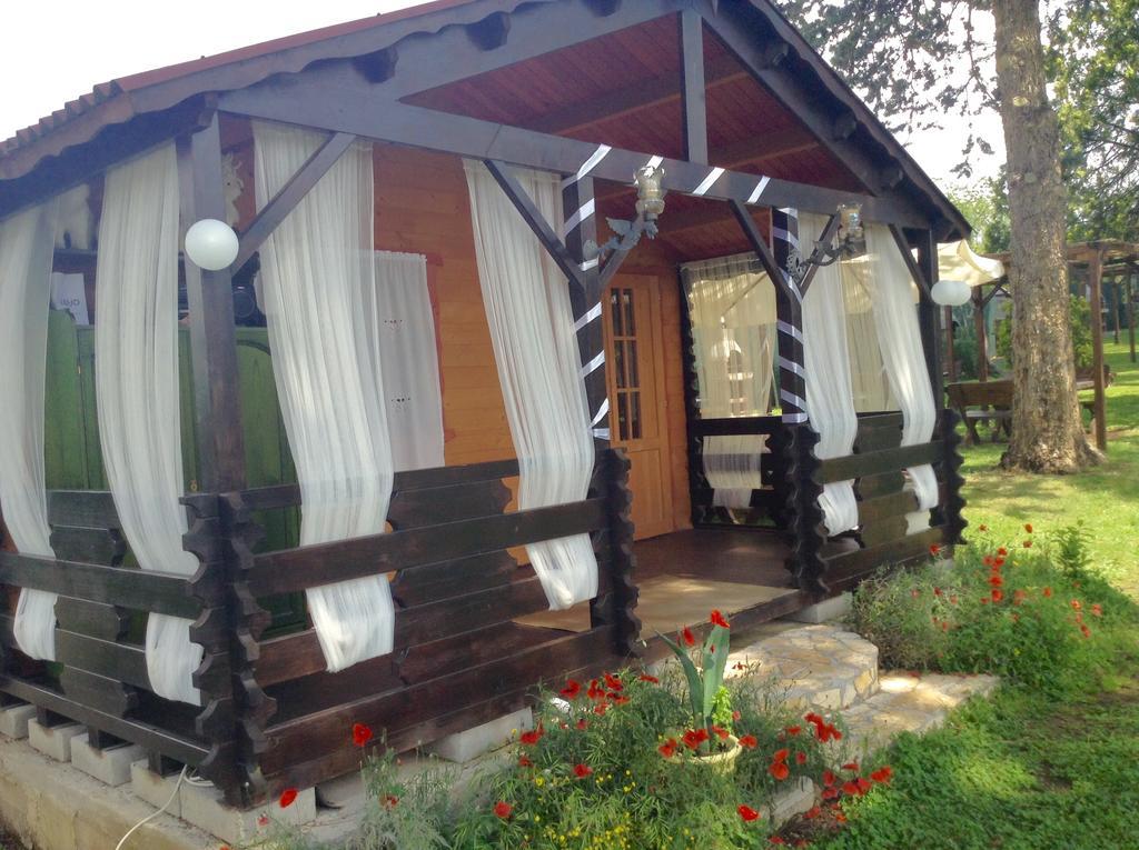 Villa Paradise Resort Gallicano nel Lazio Екстериор снимка